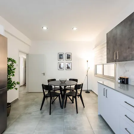 Kition - Location Larnaca