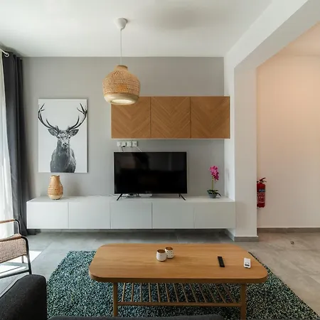 Appartement Kition - Location *